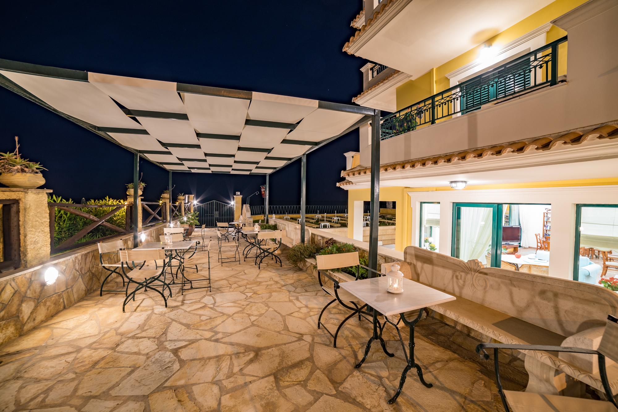 טסיליבי Andreolas Luxury Suites מראה חיצוני תמונה